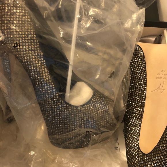 Giuseppe Zanotti Super Sharon 40 - Picture 8 of 9